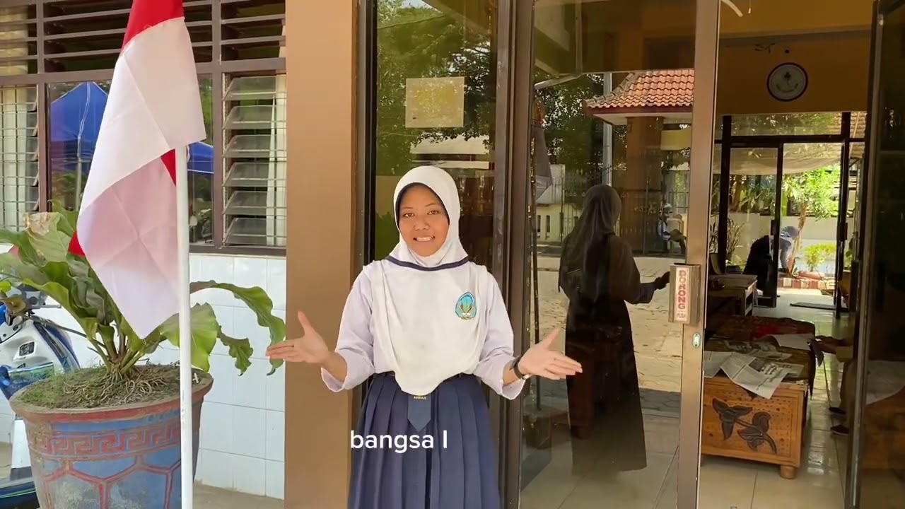 SEJARAH BAHASA INDONESIA KELAS VIII B