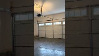 Linear LDCO801 on a 16x7 Amarr Hillcrest 1000