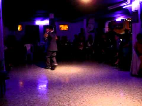Julio Cesar Montoya y Ana Isabel / Bailemos