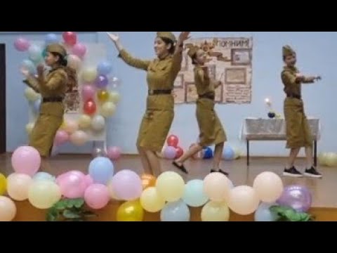 Mening eshak porno torrent Erotik videoda Francesca Jeyms bilan suhbatlashish va yurish