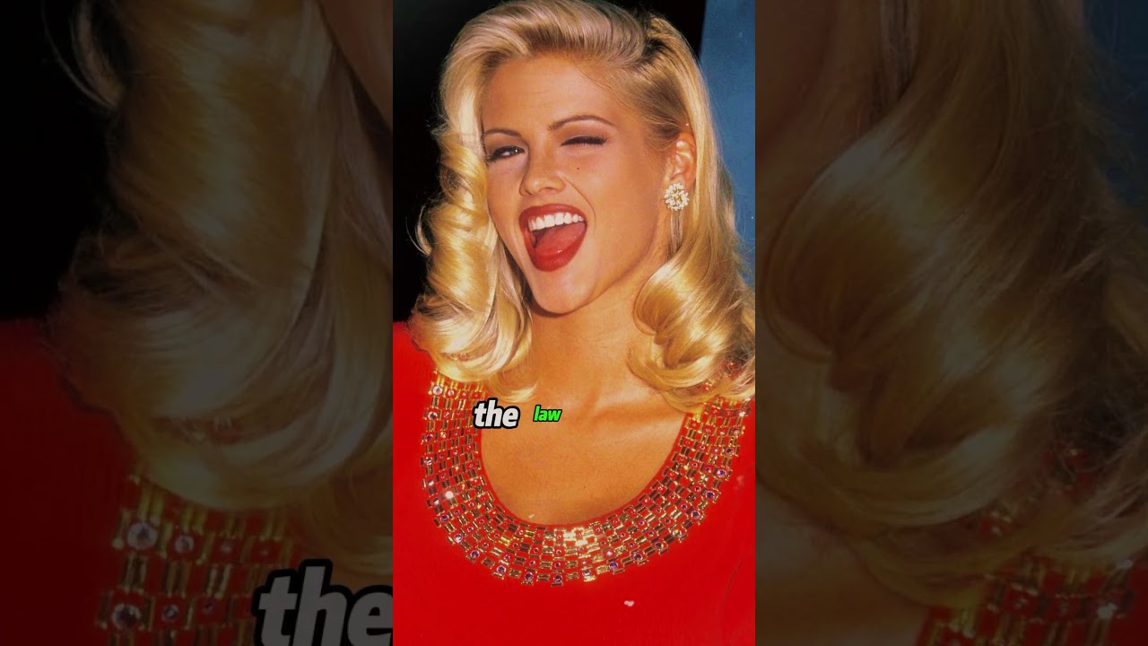 Anna Nicole Smith turned her daughter into a clown 