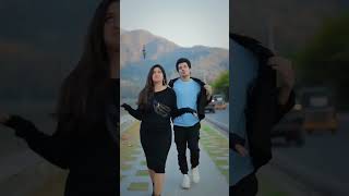 Ladkiyan Zyada Nakhre Dikhati Hai