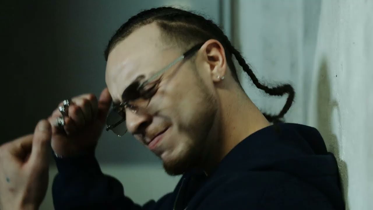 Obejrzyj ZEDIÉ - VIOLET w YouTube Obejrzyj ZEDIÉ - VIOLET w YouTube