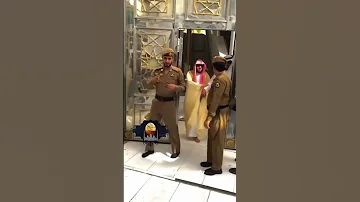 إمام الحرم المكي الشيخ ماهر المعيقلي 