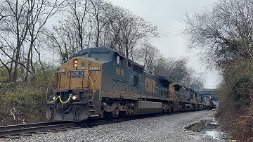 CSX C40-9W 9010 Leads Classic Trio Leads Empty Ethanol B820 on 12/9/22