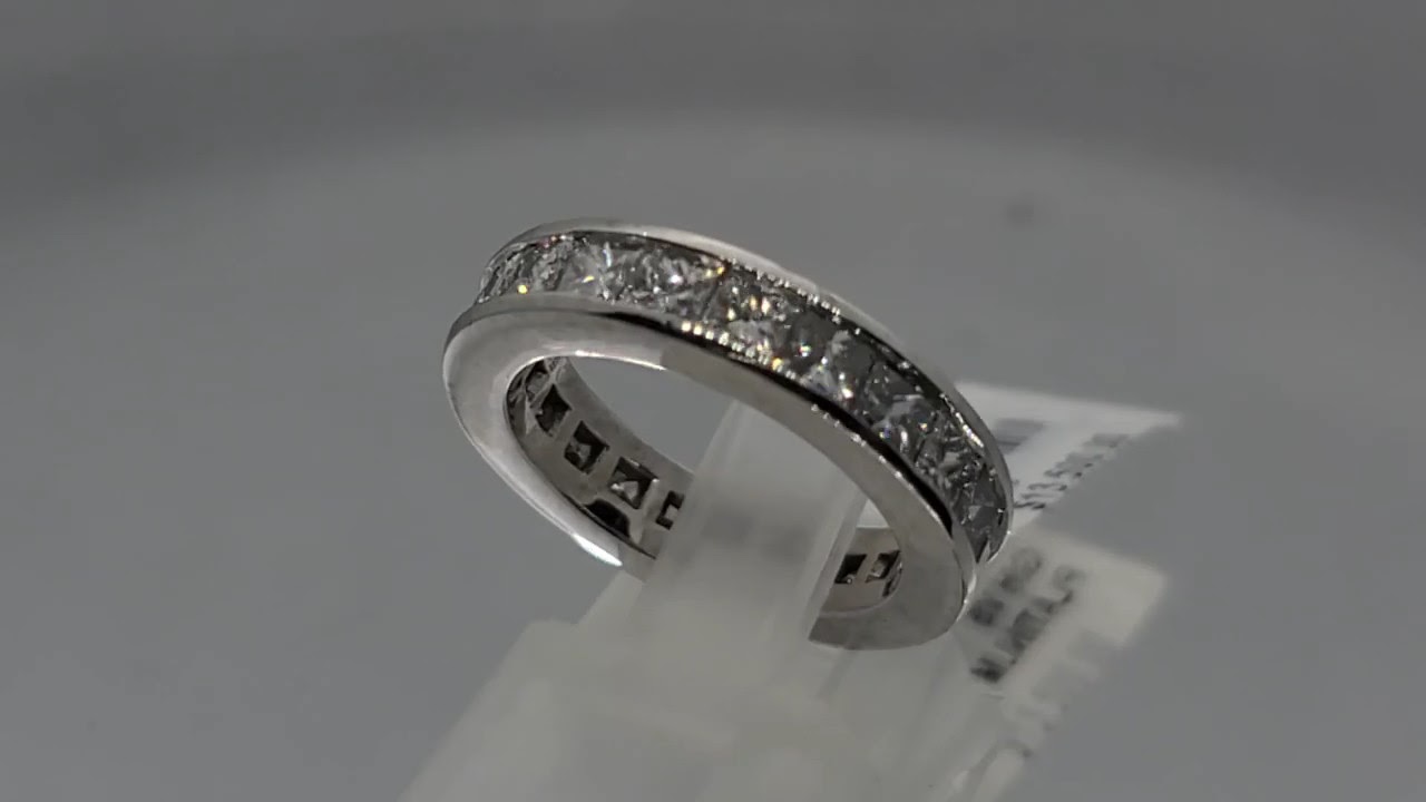 Princess Cut Diamond Eternity Band Platinum, 4.05 CTTW US 6 1/4, 