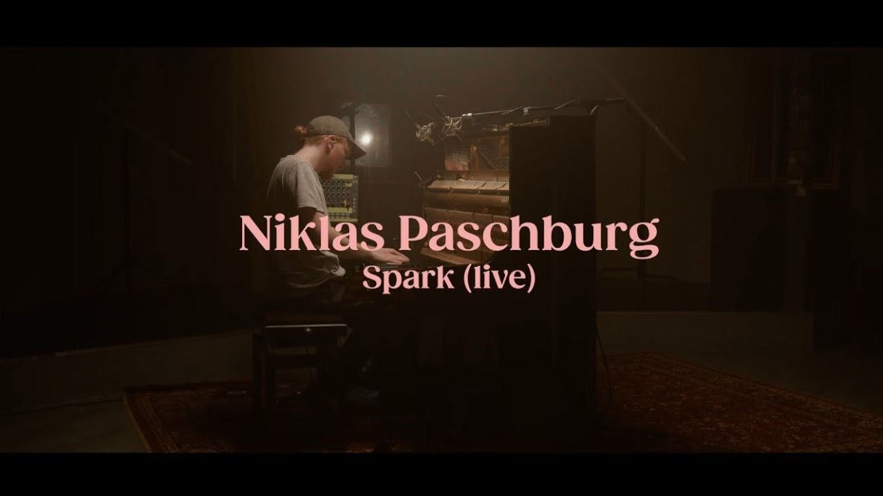 Echoes of Hungary - Niklas Paschburg - Live Session Echoes of Hungary - Niklas Paschburg - Live Session
