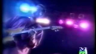 Van Halen Live - 1995-01-30 - Milano, Italy - 07 - Best Of Both Worlds