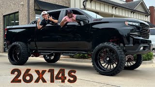 Drove from ALABAMA to build his dream truck! Nicest lift kit I have ever seen!