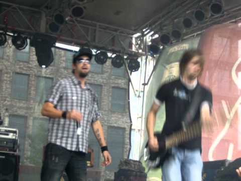 Dog Eared Pages - All the small things Live @ Kieler Woche