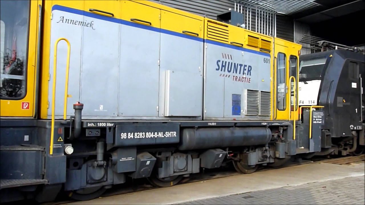 Siemens Eurosprinter ES64F4, 189 114,  geht von der Bühne, Shunter 601,