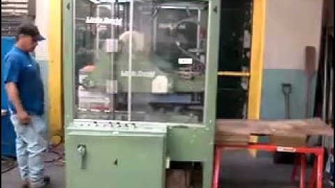Loveshaw Little David Model LD00 Random Top and Bottom Case Sealer Video #2   YouTube