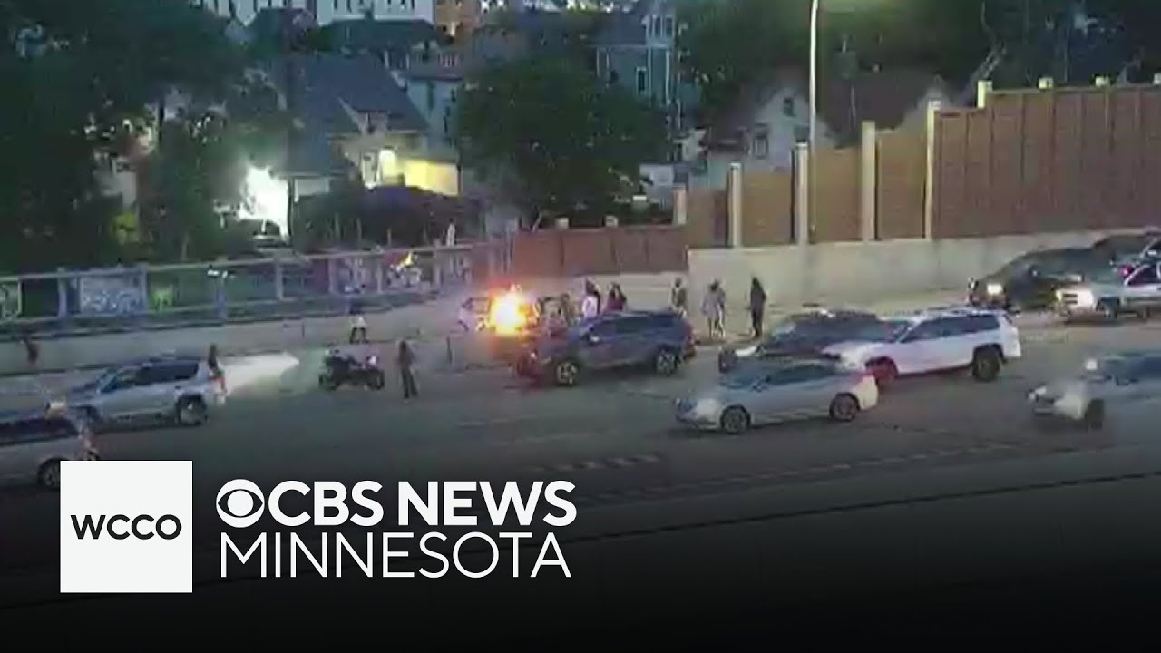Good Samaritans rescue driver from fiery crash in Minneapolis - YouTube