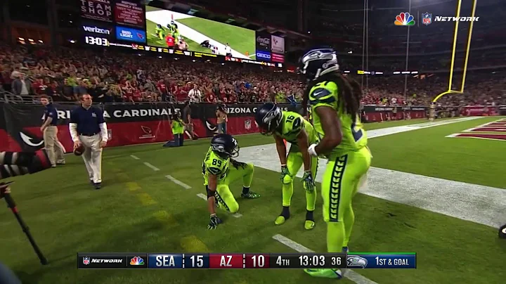 Russell Wilson INSANE Sack Escape & Connection Wit...