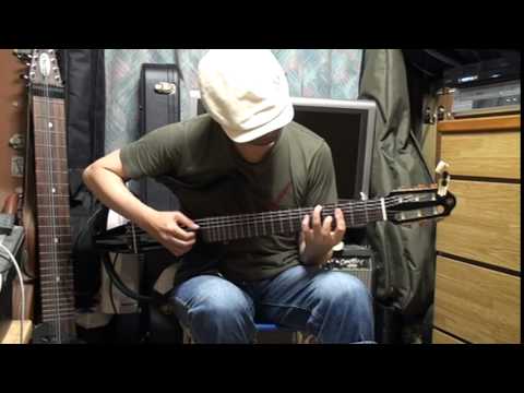 サイレントギターをアンプで… - YouTube