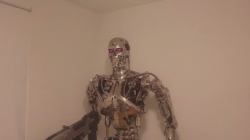 Terminator 2 Sideshow Life size Endoskeleton V.1