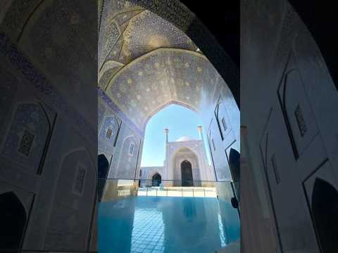 کاشان و آرامگاه پنهان شاه عباس صفوی میراثی ماندگار از دوران صفوی