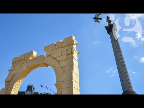 Palmyra's Arch of Triumph replica erected in central London