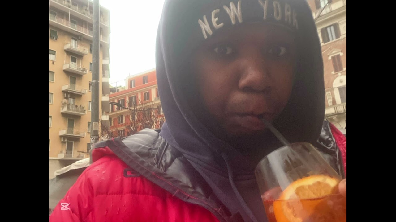 Mira Bad papi en YouTube Mira Bad papi en YouTube