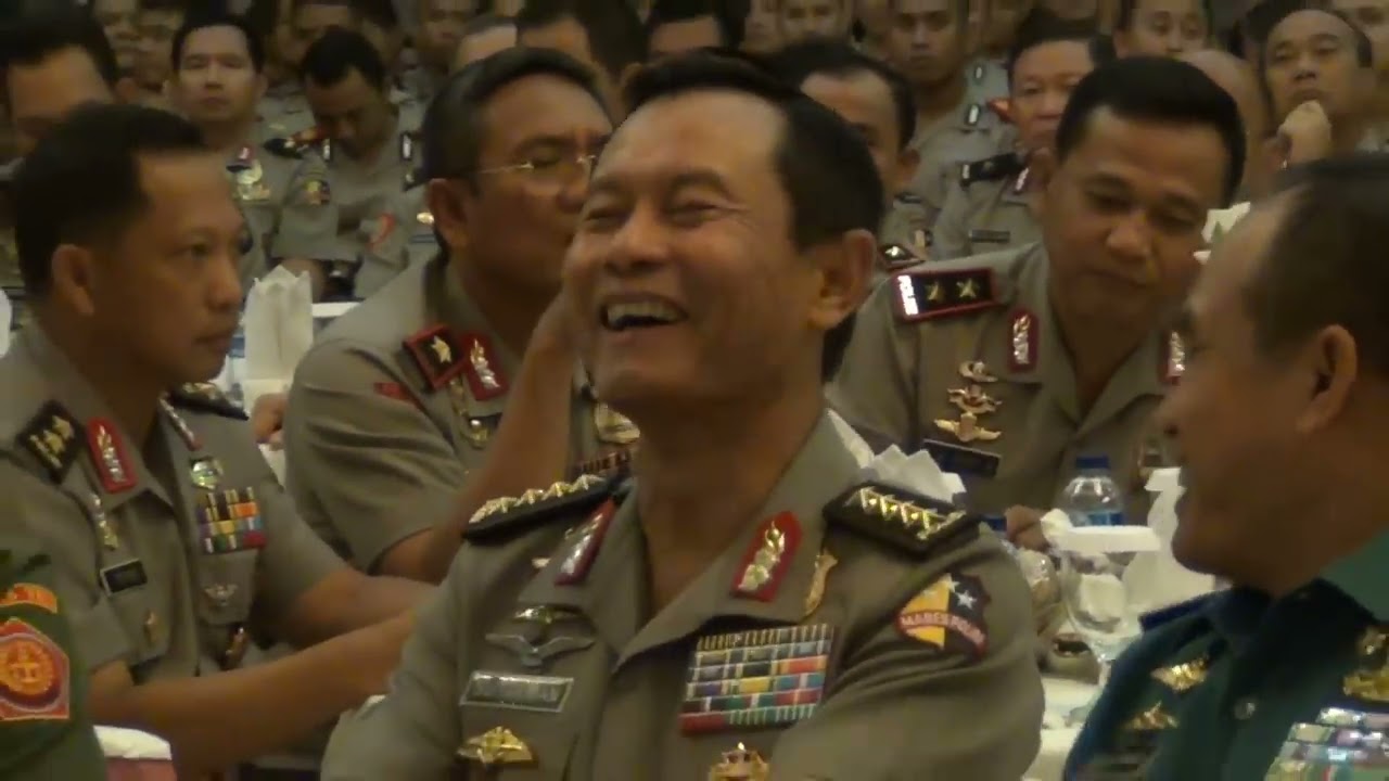 21012015 Pelepasan kapolri Pak Sutarman Pedang Pora