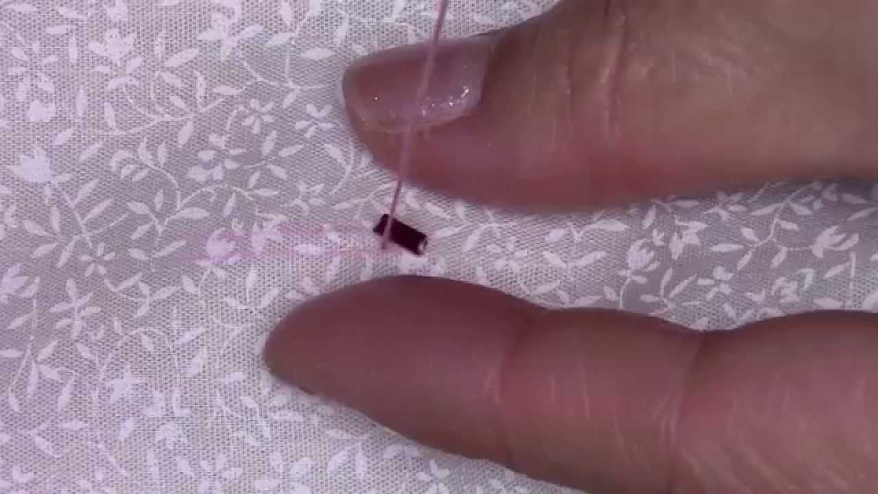 ビーズ刺繍入門 第6回 基本テクニック（竹ビーズの斜め刺し） - YouTube