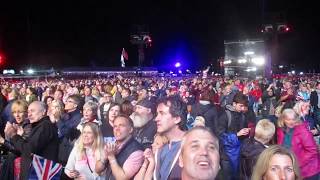 Auld Lange Syne - BBC Proms In The Park 2017