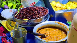 Hot Chana Chaat Bhuna Making & Selling | Bangladeshi Street Food