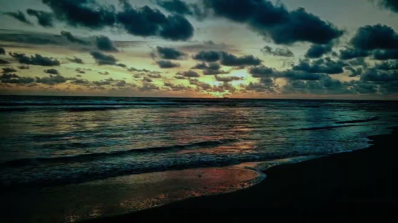 This Winter Ocean Sunset Will Calm Your Mind Instantly 🌅