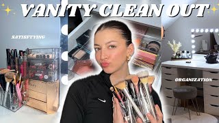 DEEP CLEANING & DECLUTTERING MY VANITY *watch this for motivation*