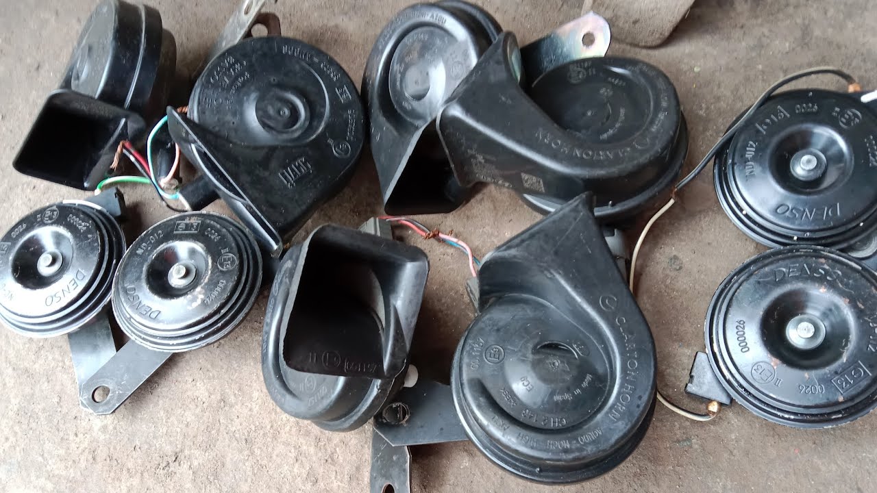 horns branded Kia Sportage BMW Audi and sports cars YouTube