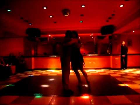 Remembranzas (Alfredo de Angelis) Marco Salomao y Helena Fernandez (Milonga El Abrazo)