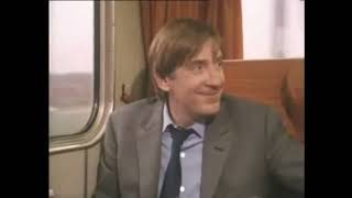 Hold the Back Page (TV Mini Series 1985–1986)David Warner