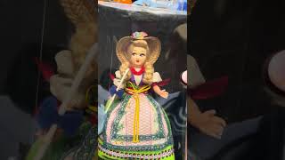Treasure Hunting at an Antique Shop – Hidden Gems & Vintage Finds!