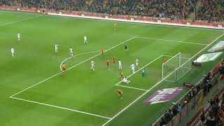 Sofiane Feghouli Sivpora Atdığı Tribün Çekimi