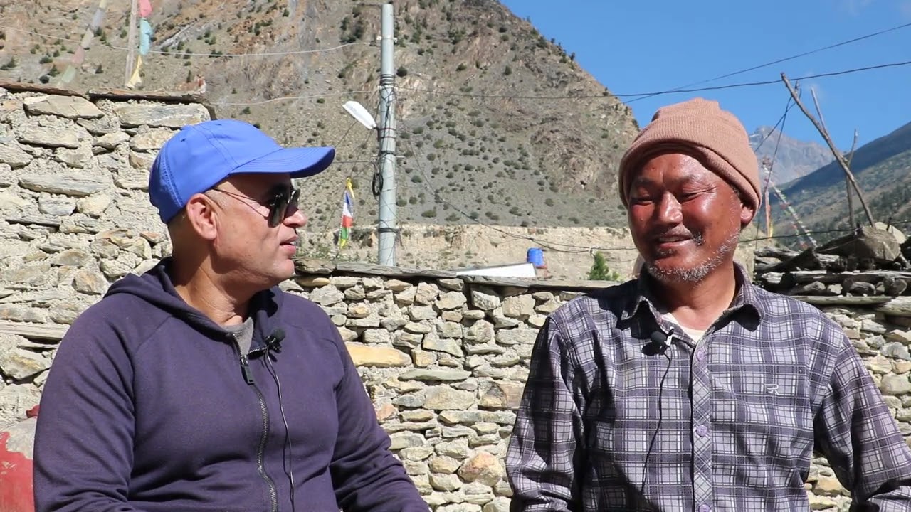 मुस्ताङमाअनौठो चलन छ, जहाँ पत्नि नभएका पुरुष मुखिया बन्न पाउँदैनन्, In Mustang,  village leaders.”