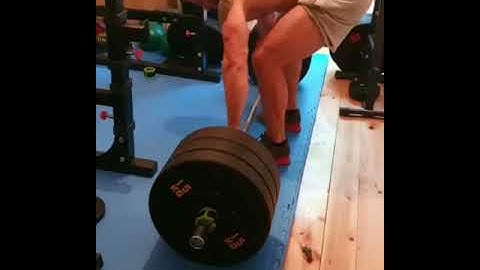 Pendlay row 140 kg x 6
