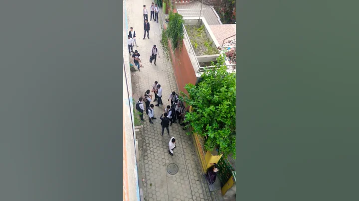 Gang Fight College students one vs 15#college #gangfight #students#boysattitudestatus - DayDayNews