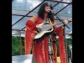 Melanie Safka - 'I Can't Help Falling In Love With You', '82