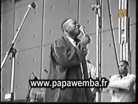 LES DUOS DE PAPA WEMBA : ICI AVEC EMENEYA KESTER