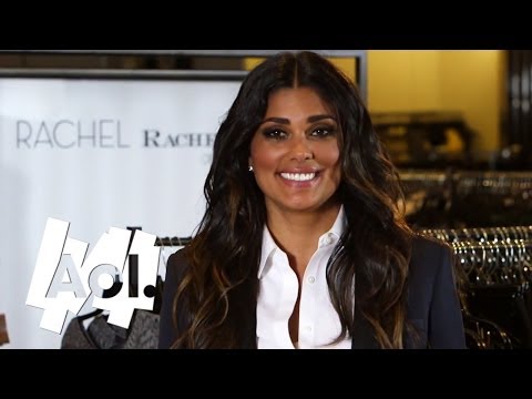 Video: What to wear to a restaurant: tips for choosing a stylish look, photo