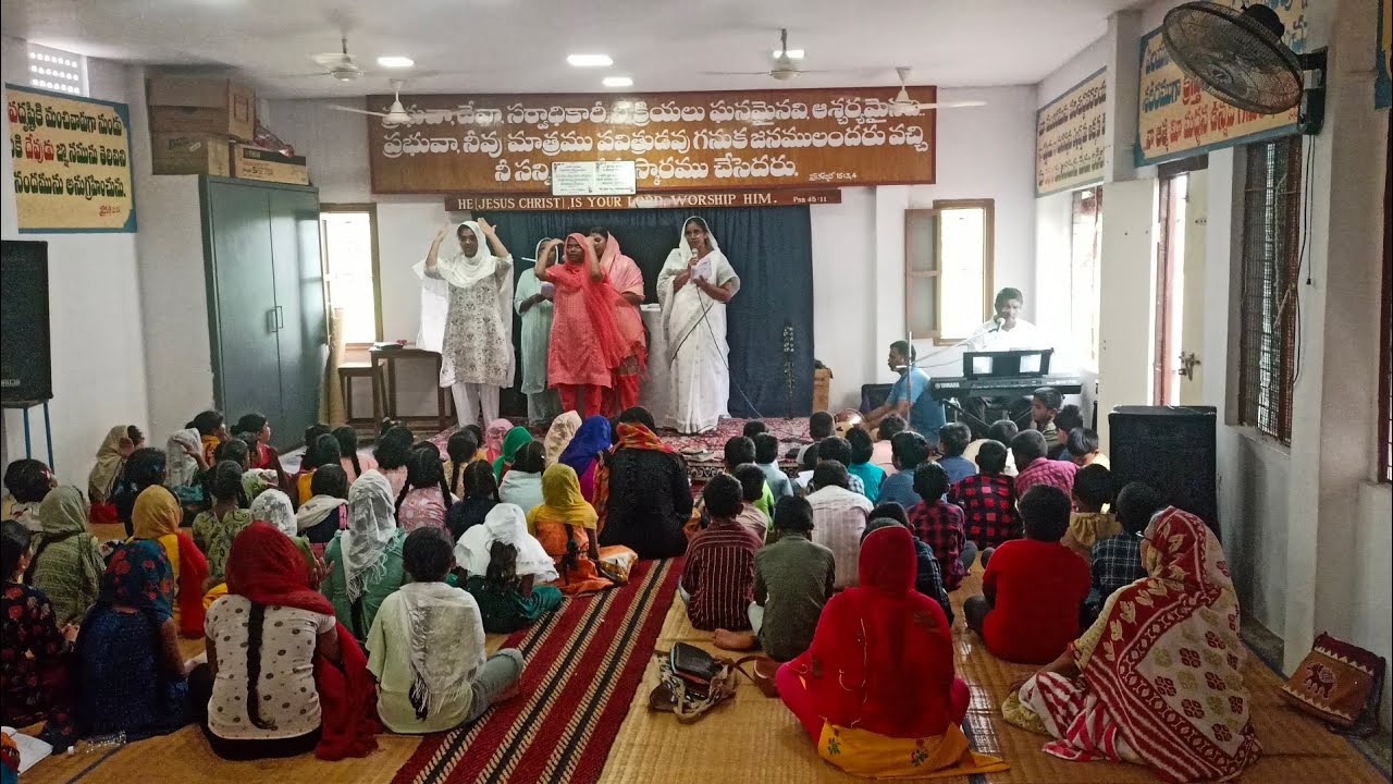 Papit show in VBS at Hebron Church poranki... YouTube