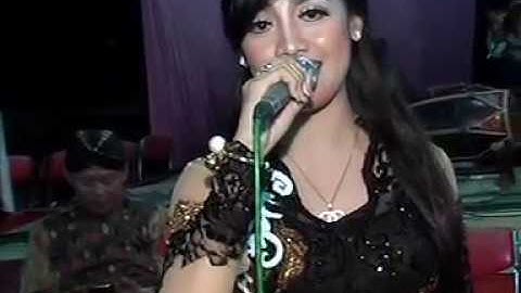 Banyu Langit Voc. Etik - PRIMA VERRA MUSIC Live Blokombo