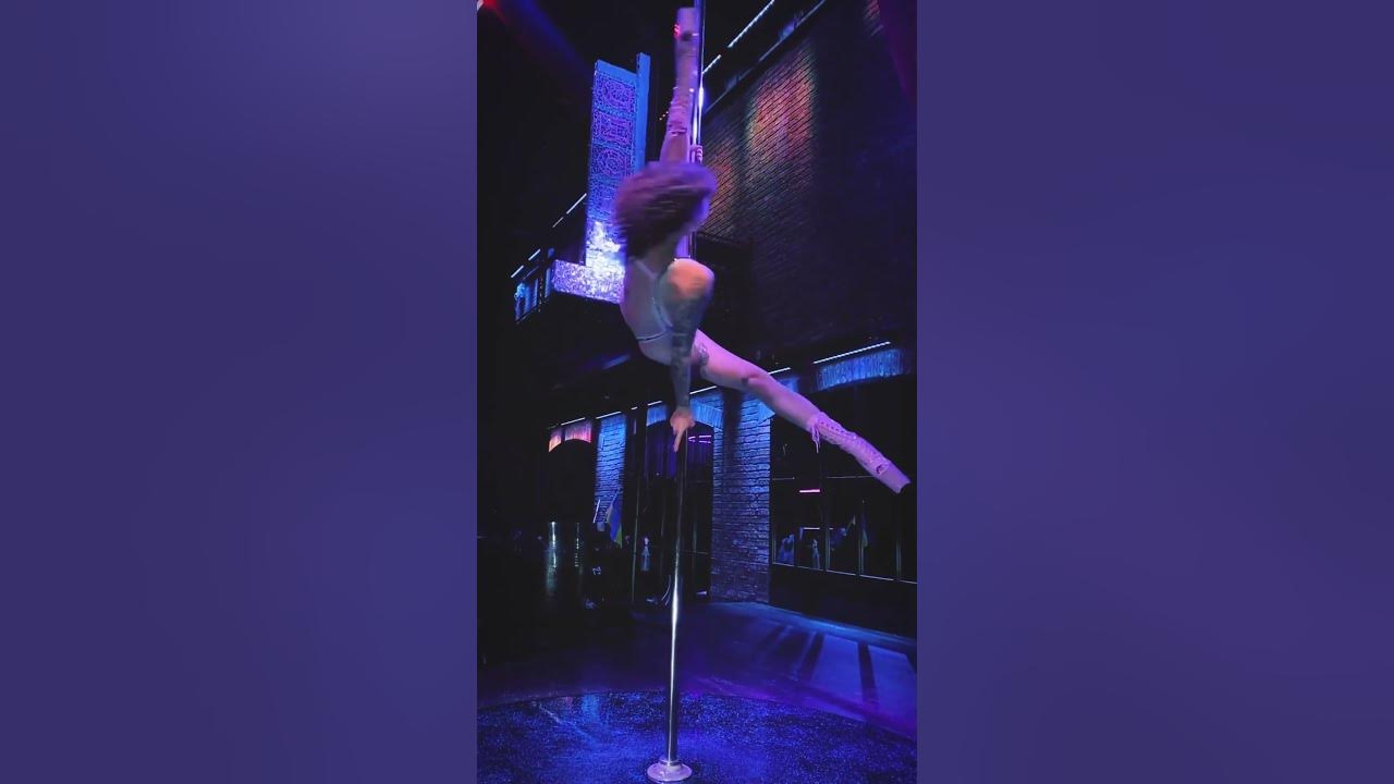 Елишева Новикова Pole Dancer