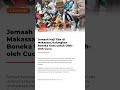 Jemaah Haji Tiba di Makassar, Kalungkan Boneka Unta untuk Oleh-oleh Cucu