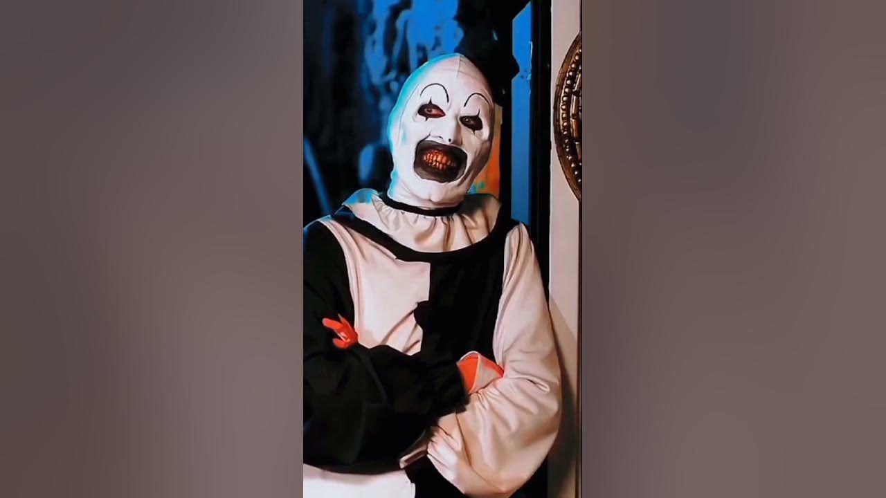 Art the clown vs Michael Myers - YouTube