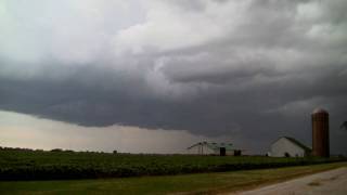 Storm Approaching, West of Batavia Illinois on July 7, 2010