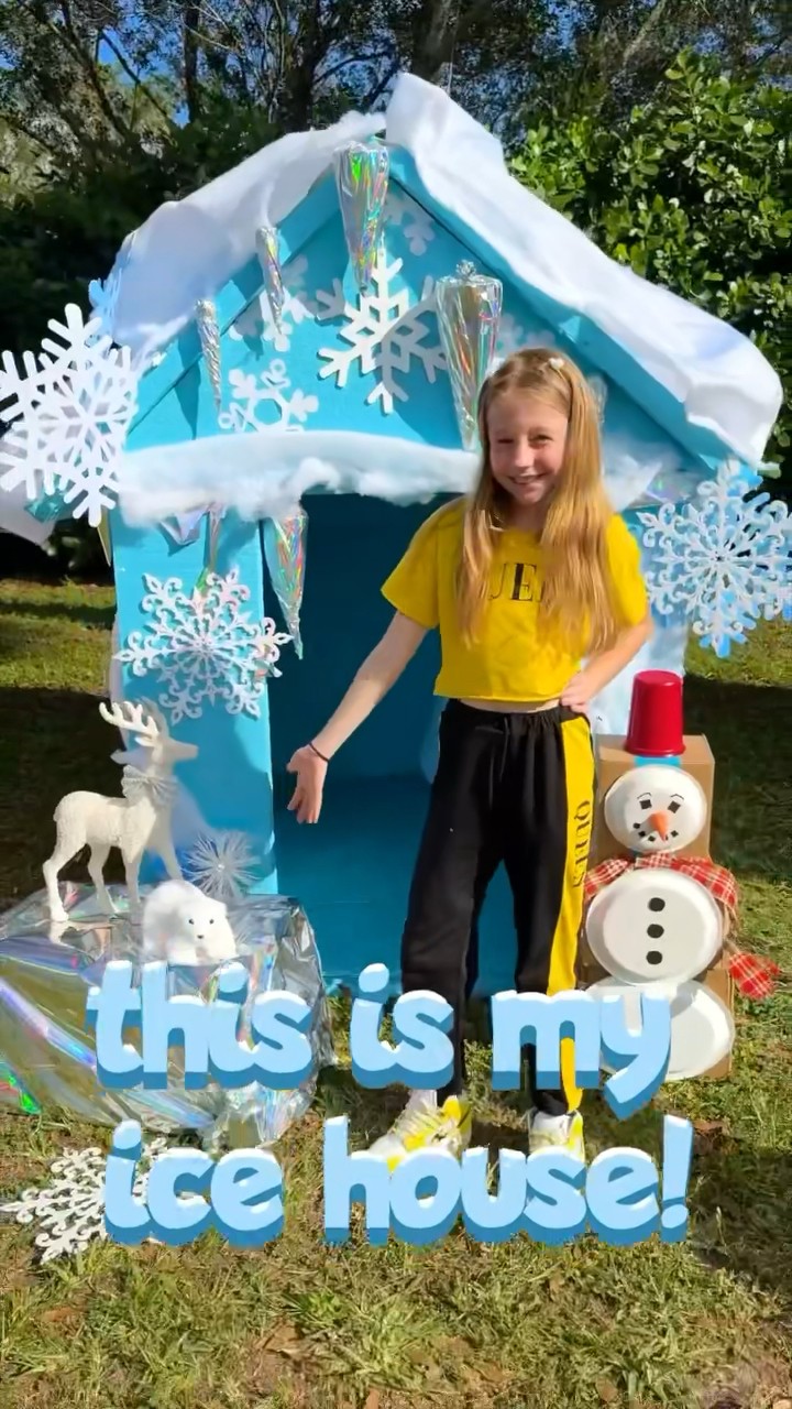Nastya and playhouses with friends #shorts