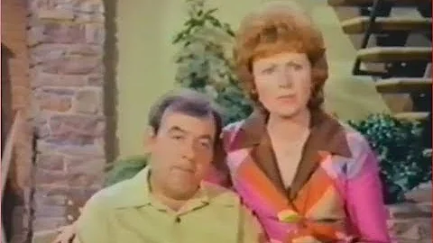 Quit Smoking PSA Video Brady Bunch House and Set T...