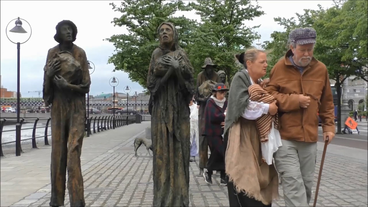 Famine Walkers Dublin Arrival Jeanie Johnston