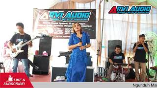 Download Lagu CINTA BUKAN DAUN KELADI - COVER BY ANA FITRI - SEMI ORKES ARVI AUDIO MP3